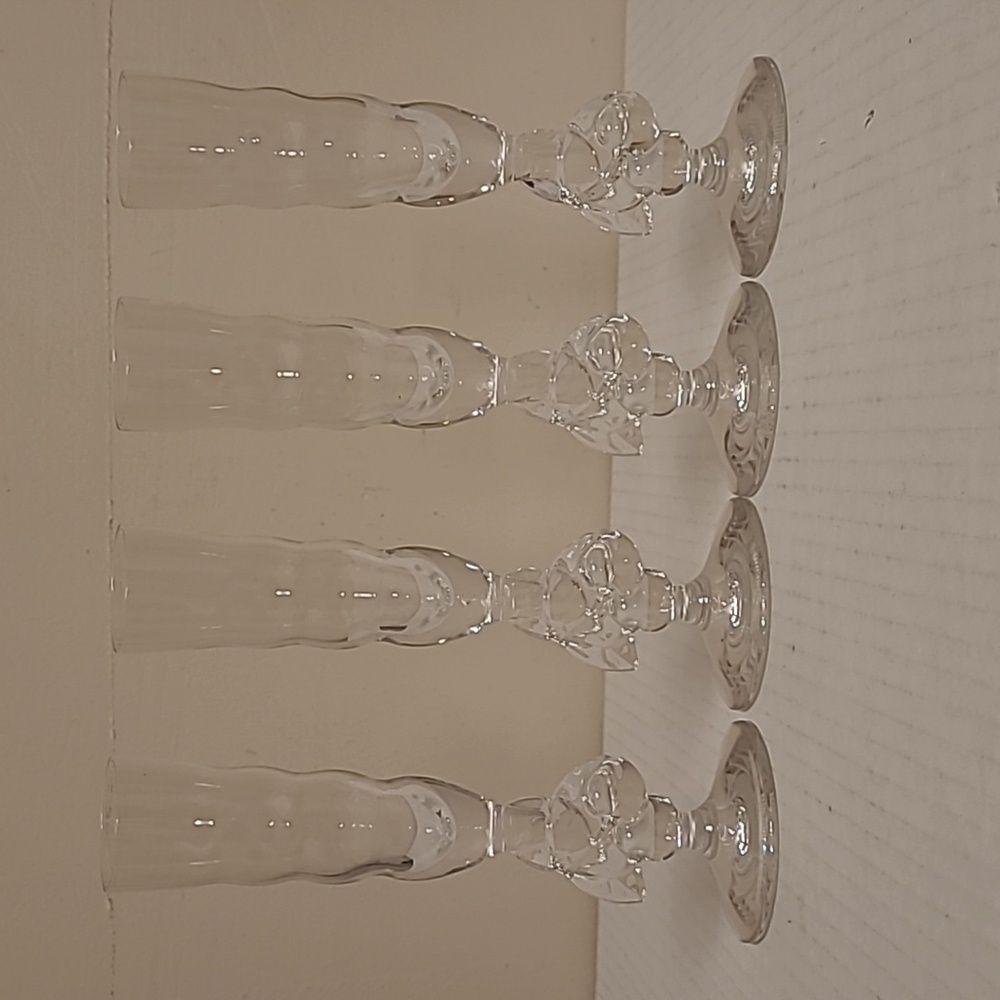 Set of 4 Nachtmann Liquor  Stemware with Cherry Detail